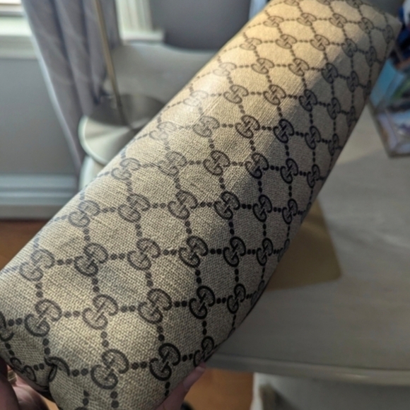 Gucci Supreme Tote Bag with Sherry Canvas Straps and COA - Picture 14 of 16